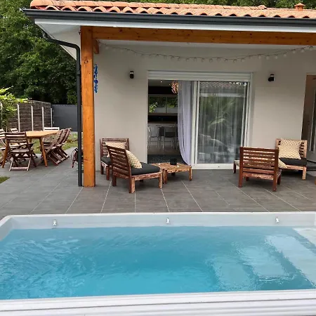 Blue La Chouette Villa *